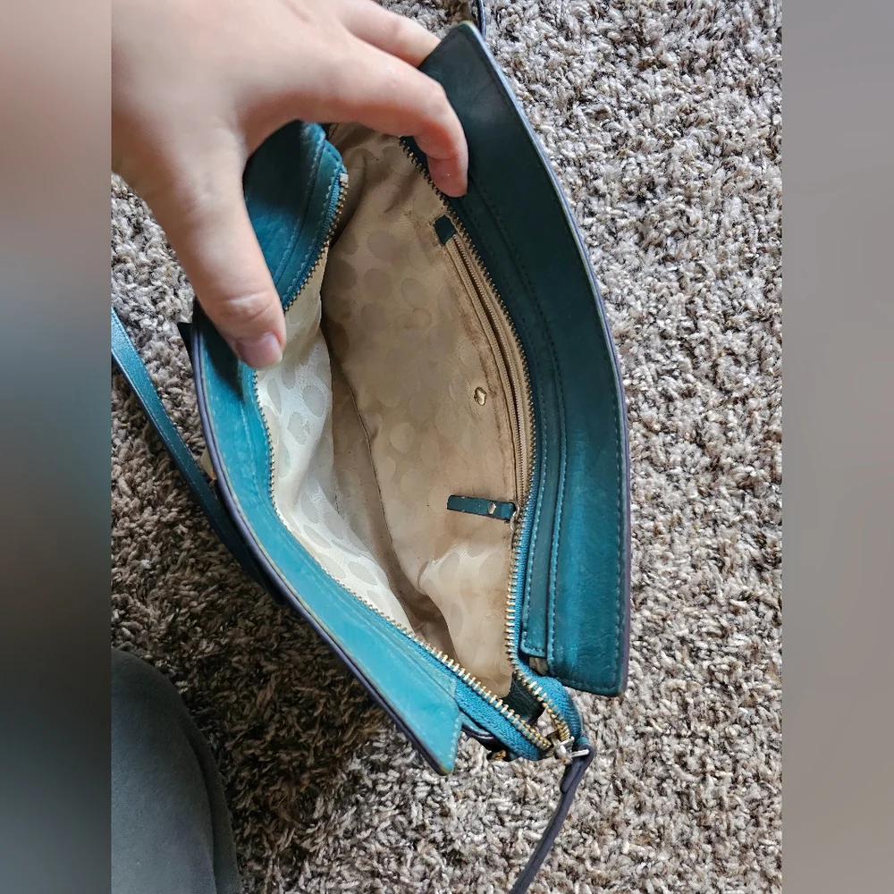 Kate Spade leather sea blue bow on a‎ front crossbody bag